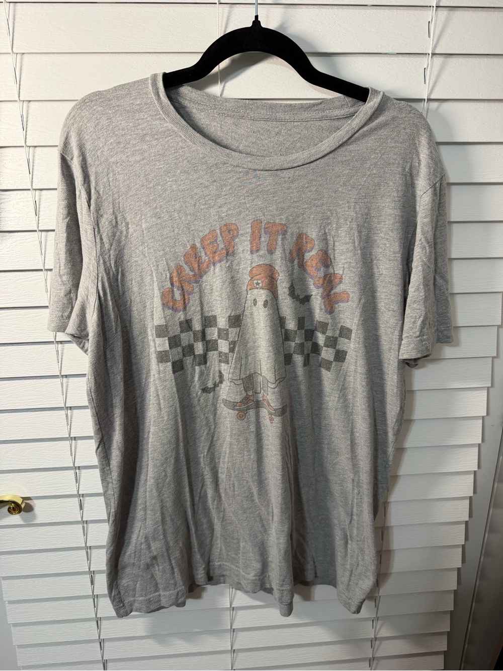 Creep It Real Grey Graphic american eagle T-Shirt Halloween